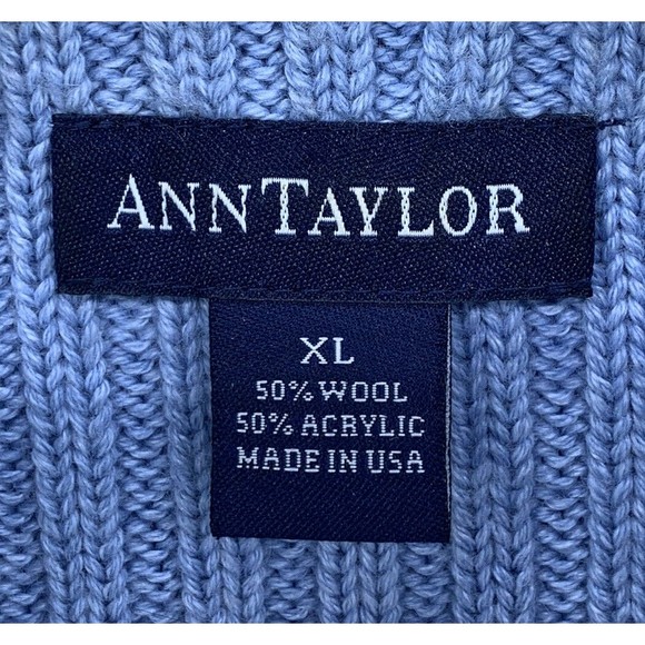 Ann Taylor Cardigan Sweater Women’s X-LARGE Baby Blue 2 Button Ribbed V-Neck USA - Picture 2 of 16